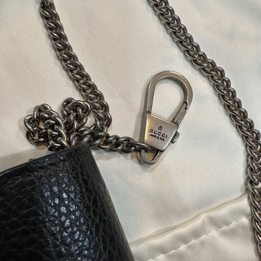100% AUTH GUCCI Dionysus super mini textured calf leather shoulder bag black - Picture 7 of 15